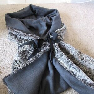 RACHEL Rachel Roy Black Trench Coat with Gray Faux-Fur Lining